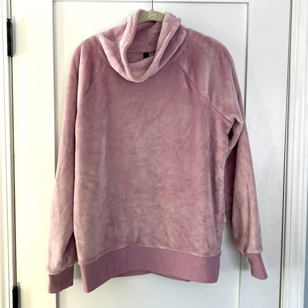 Turtle/Cowl Neck Top